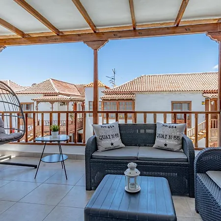 Los Gigantes Next To The Beach By Dreamhomestenerife Santiago Del Teide