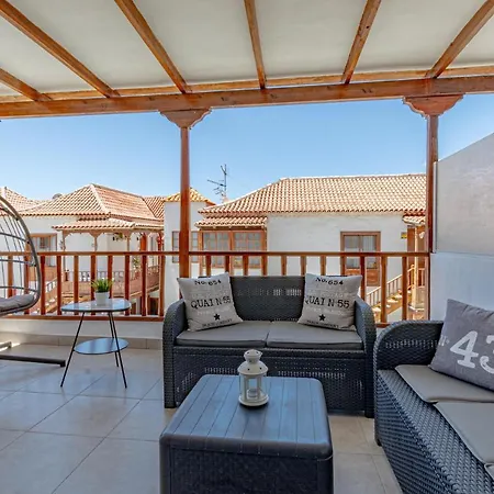 Los Gigantes Next To The Beach By Dreamhomestenerife * Santiago Del Teide