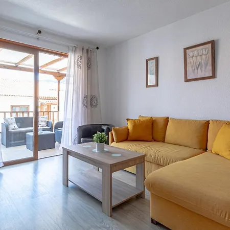 Apartment Los Gigantes Next To The Beach By Dreamhomestenerife *