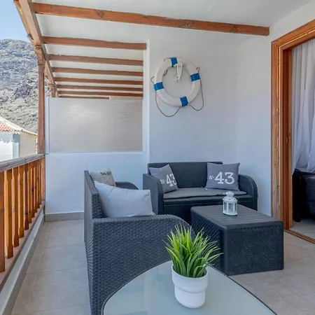 Los Gigantes Next To The Beach By Dreamhomestenerife Santiago Del Teide